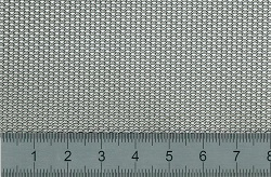Petites mailles inox 3x1,7 - 0,5x0,4 - 1 bobine 400 mm x 12000 mm
